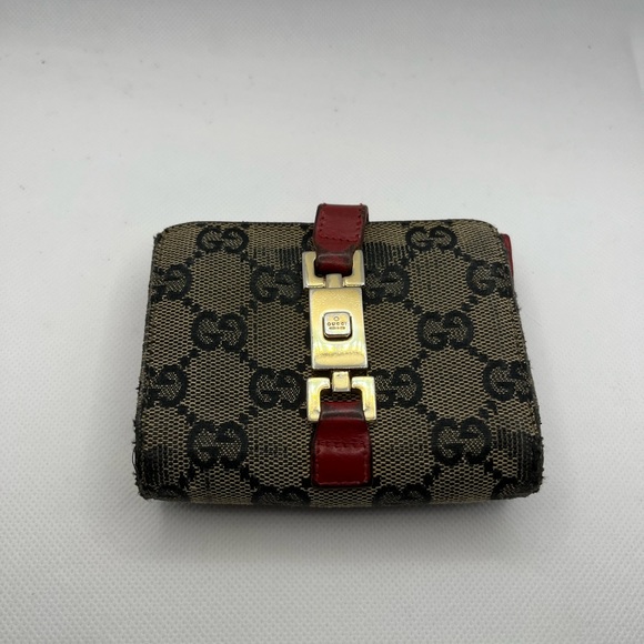 HP🎉 Gucci Wallet - Picture 1 of 9